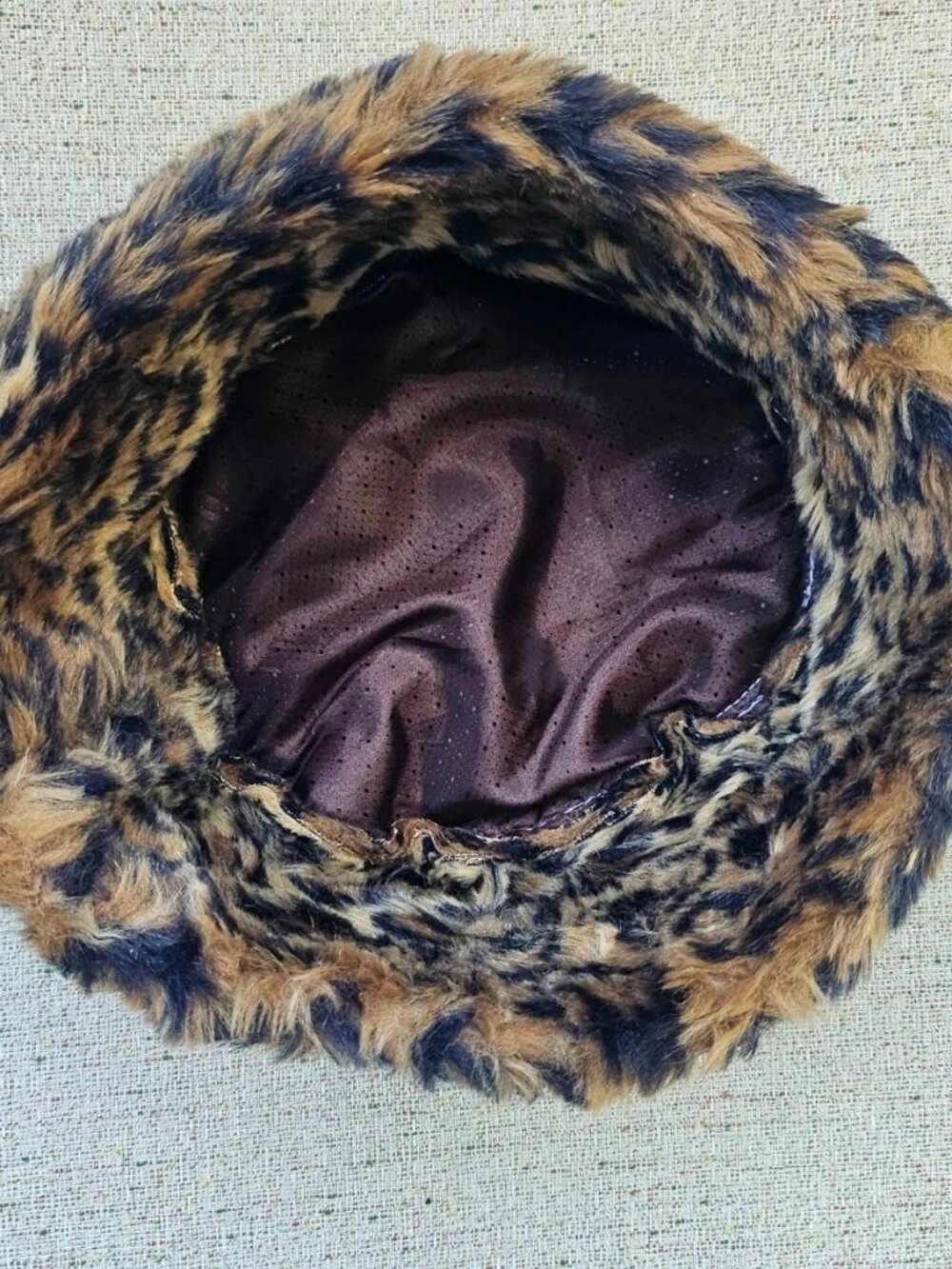 Faux Fur Hat Warm Winter Brown Leopard Print Brown Unisex Cap Round Russian Hat - Picture 11 of 11